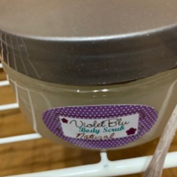 handmade  all natural  violet body scrub and lip gloss - Picture 2 of 4